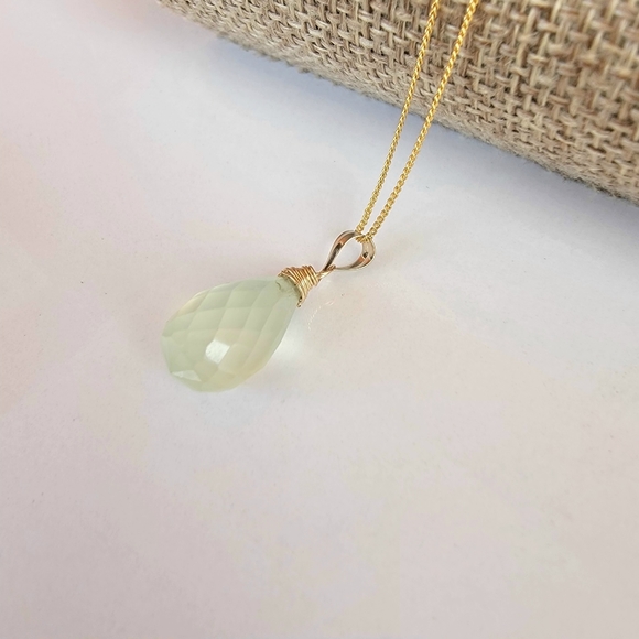 Prehnite Necklace Minimalist Crystal Gemstone - Picture 5 of 5